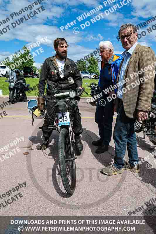 Vintage motorcycle club;eventdigitalimages;no limits trackdays;peter wileman photography;vintage motocycles;vmcc banbury run photographs